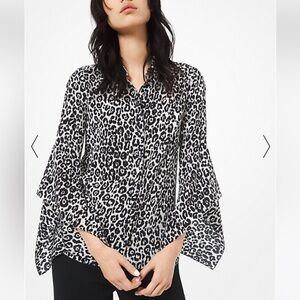 michael kors Collection LEOPARD SILK DRAPED-SLEEVE BLOUSE Size 8 $1150